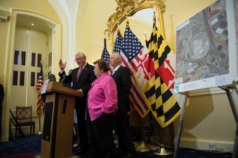Congressman Hoyer speaks at a press conference with Team Maryland. 